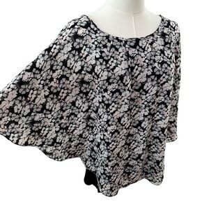 Elle Women's Large Black Pink Floral Tank Overlay Soft Flowy Half Sleeve Blouse